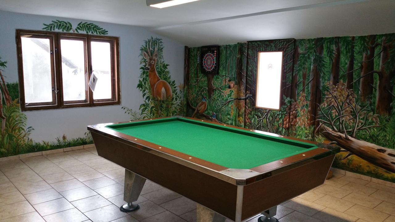 U Myslivce Villa Kamenicky Senov ภายนอก รูปภาพ